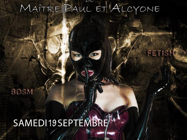 Soirée BDSM – Démonstration & initiation #DRESSCODE #DRESSCODE